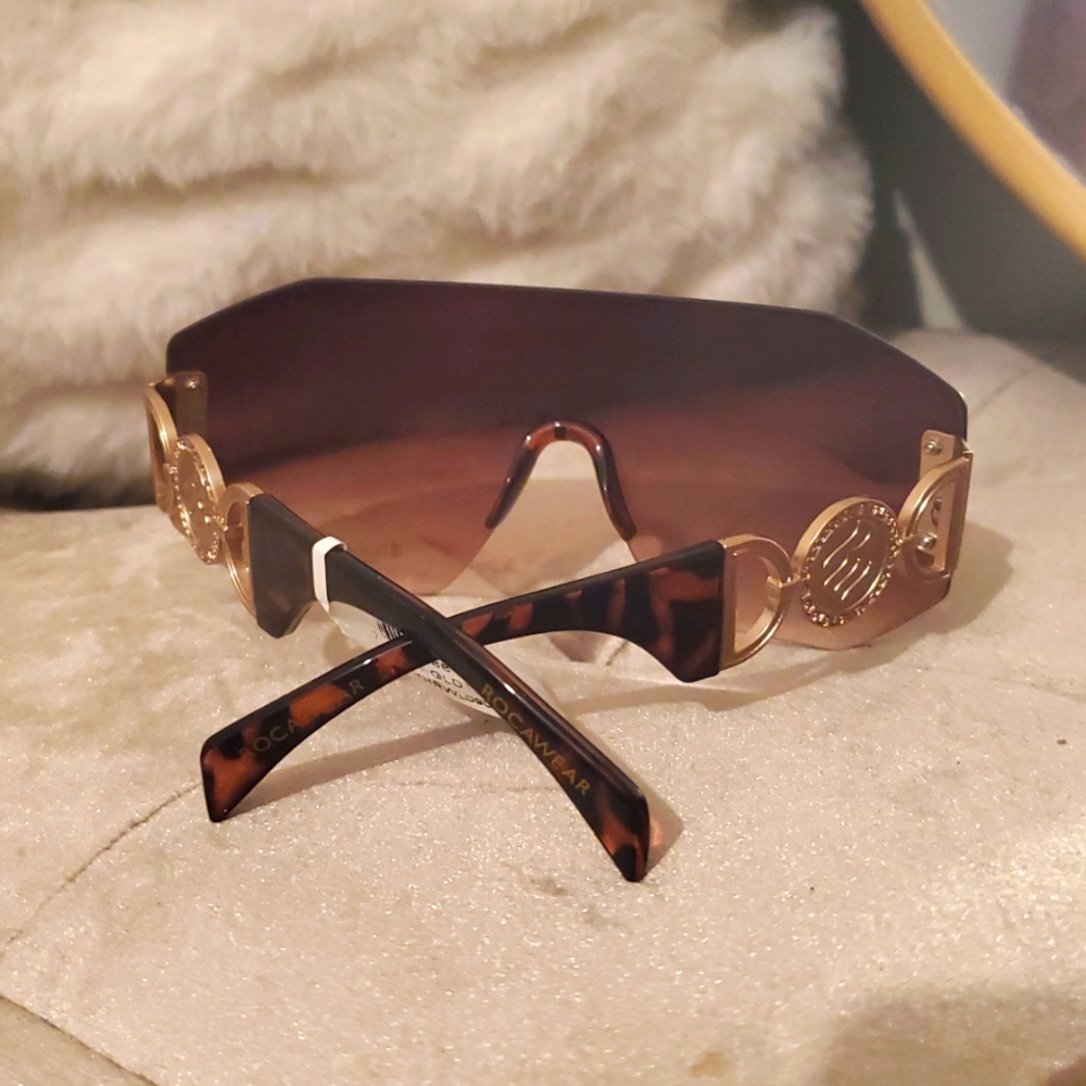 Rocawear Oversized Brown Sunglasses - Picture 4 of 11